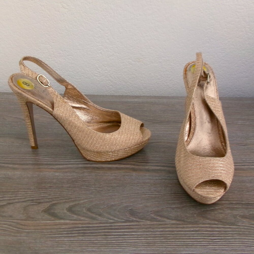Adrianna Papell Shimmery Sparkly Gold Stiletto Heels Shoes Slingback Peep Toe 8